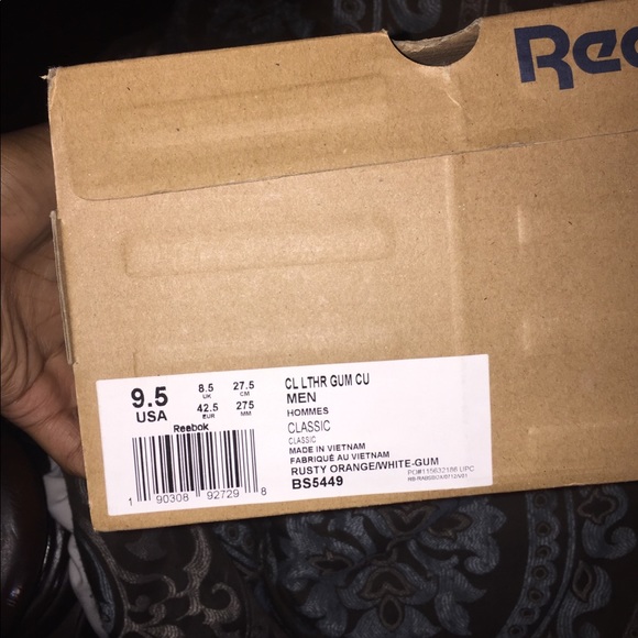 FireRed Reebock - Picture 2 of 2